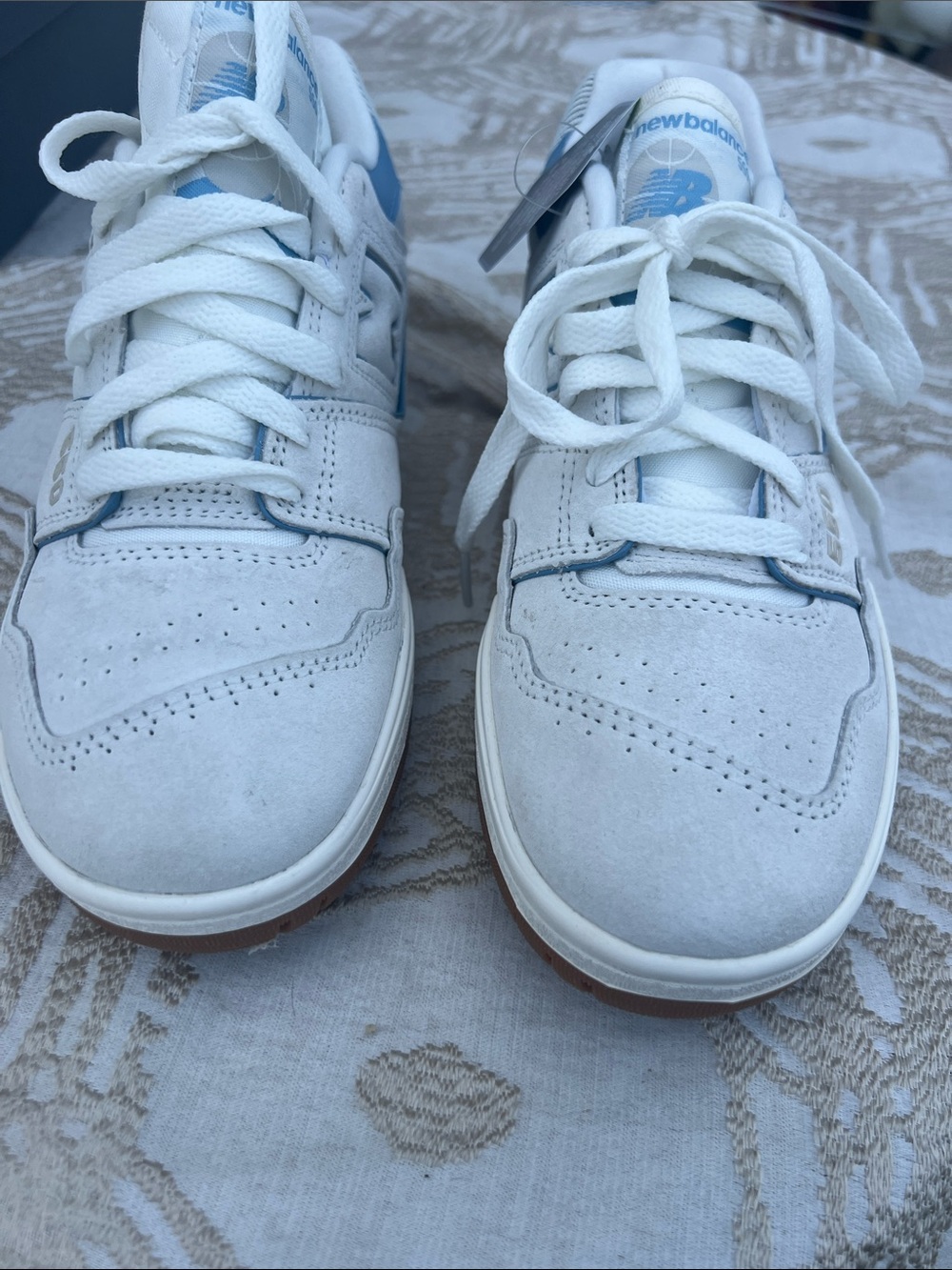 New Balance 550 Sneakers in White & Blue NWT Women’s 8.5 - Picture 5 of 10